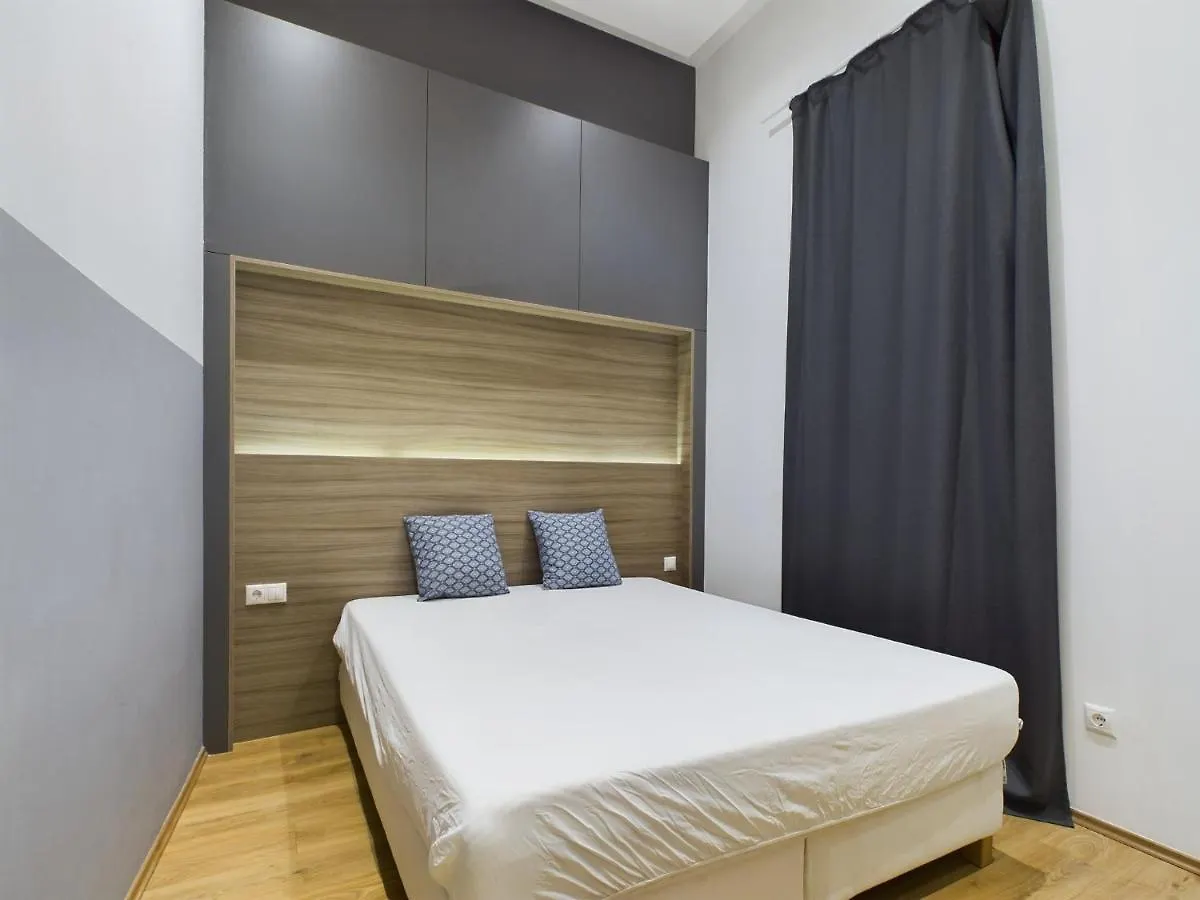 Gray Stylish Central Apartment Budapest